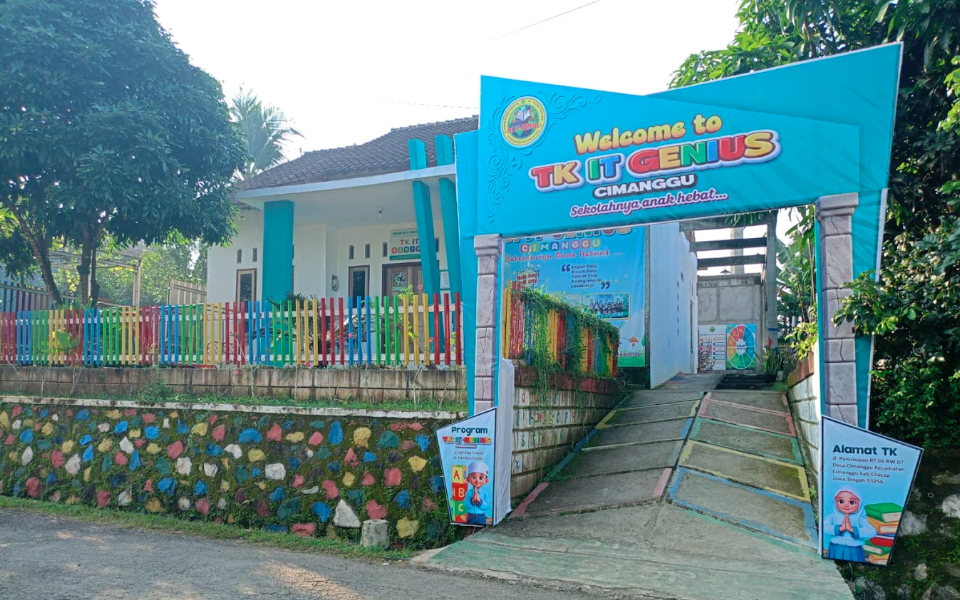 Gedung sekolah
